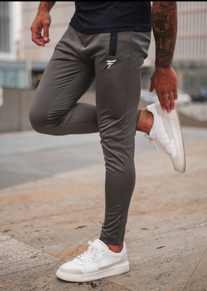 THE SPRINT-LINE TRACKSUIT-FT