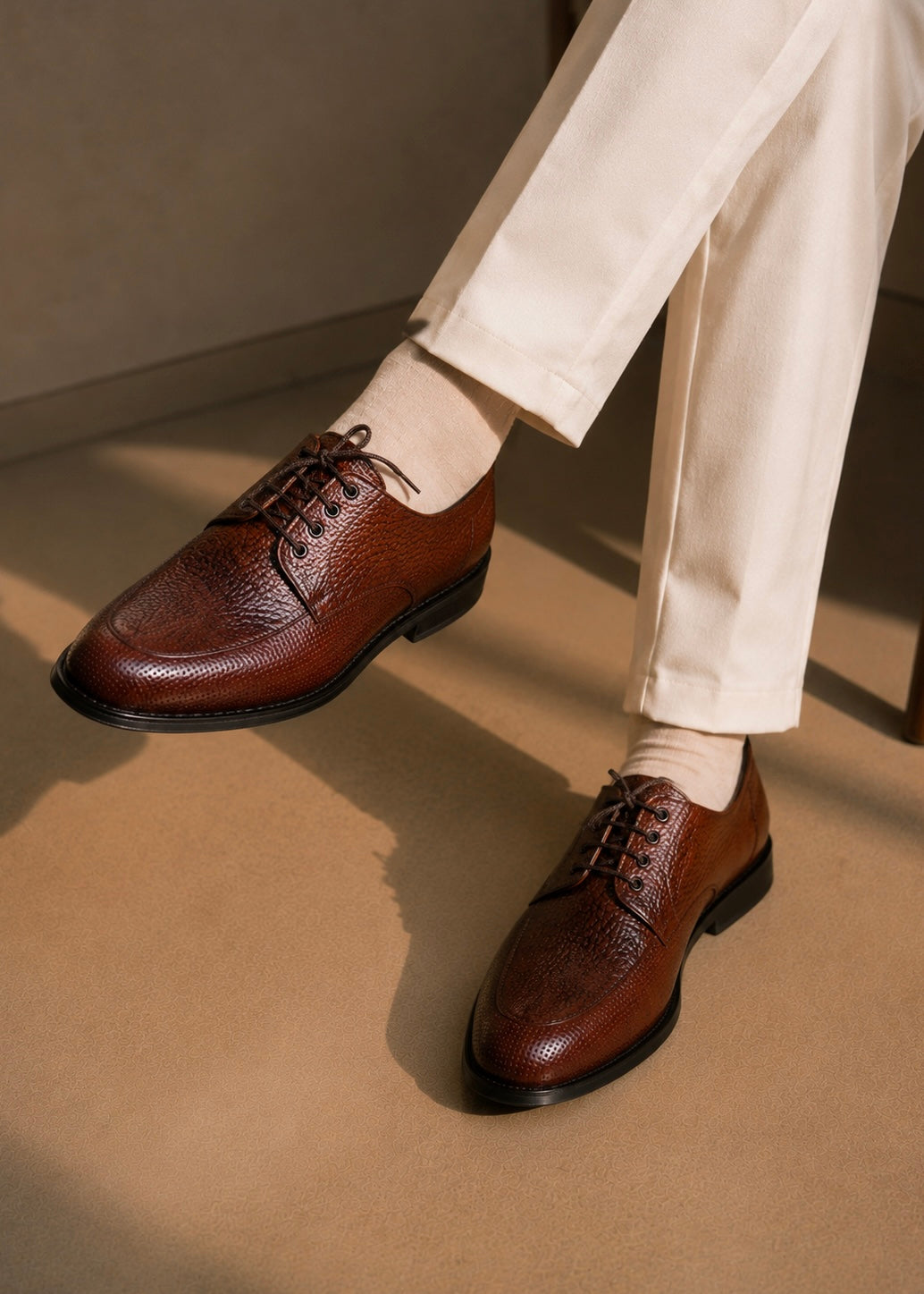 0081 Signature Royal Modern-Brown
