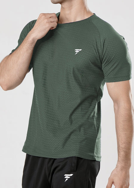 THE VINTAGE-VERSATILE TEE-OLIVE