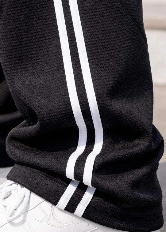 THE GRAVITY-SET TRACKSUIT-FT