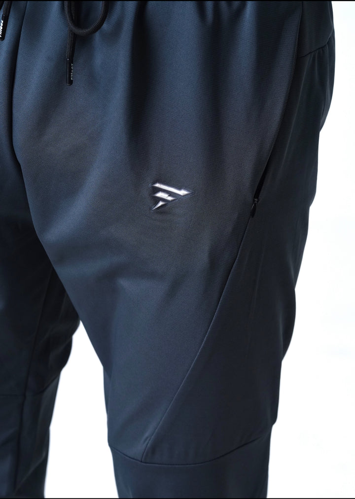 THE LINEN PLEATED TROUSER-GRAY