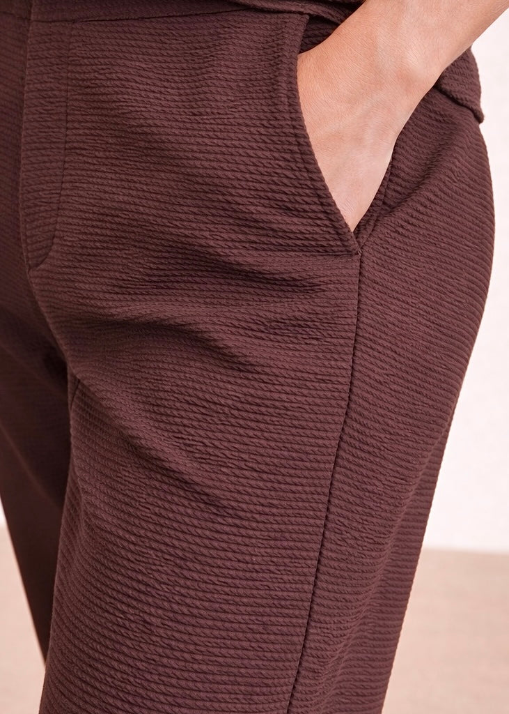 THE GLAMER TEXTURE TROUSER-FT
