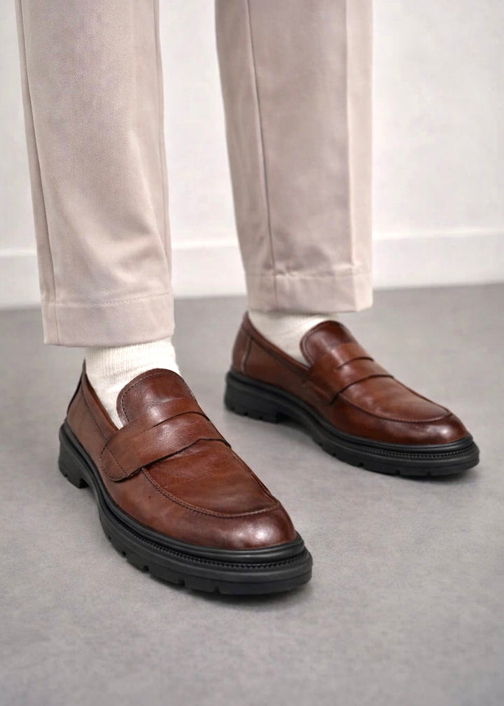 005 IMPORTED SHOES WITH RUBBER SOLE-BROWN
