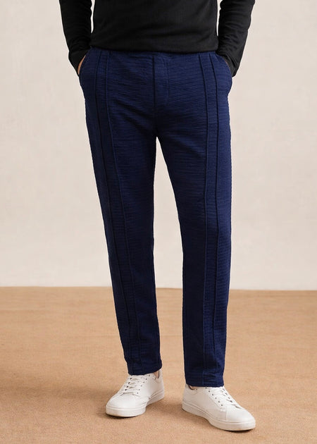 THE MODERN TAILORED TROUSER-NAVY