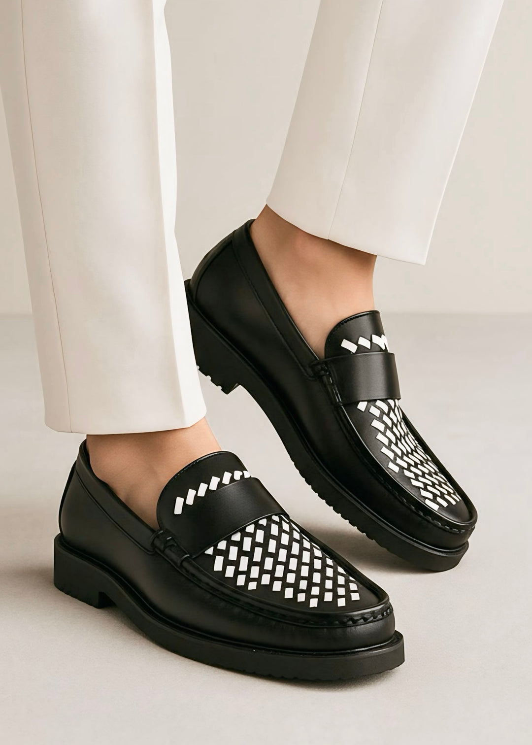 0034 WELL-CRAFTED SHOES ELEVATE YOUR LOOK AND PRESENCE-FT