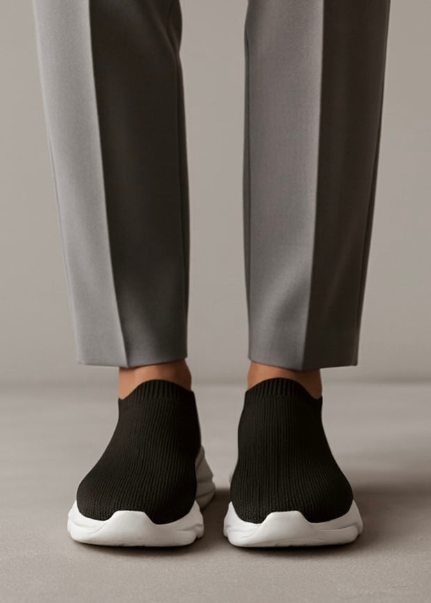 0042 SKETCHER'S LIGHT WEIGHT SLIP-ONS-FT